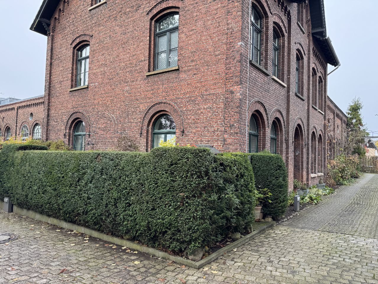 Alte Weberei  Denkmal
Haus im Haus – Maisonette-Wohnung mit Garten