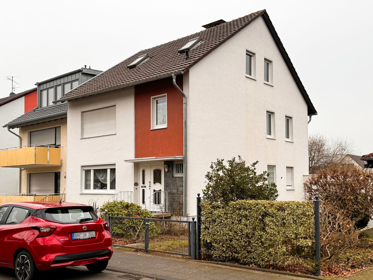 *RESERVIERT* Solides Einfamilienhaus mit Garage in naturnaher Wohngegend von Bonn / Röttgen!